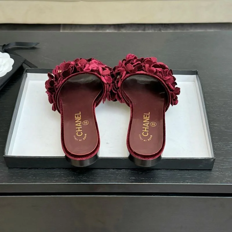 Premium Chanel Slippers 17655