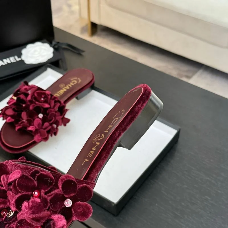 Premium Chanel Slippers 17655