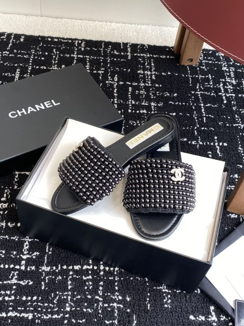 Chanel Slippers Trendsetting 17595