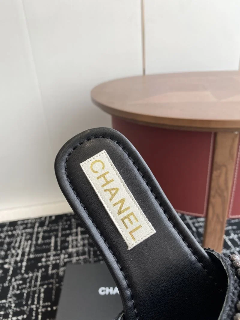 Chanel Slippers Trendsetting 17595