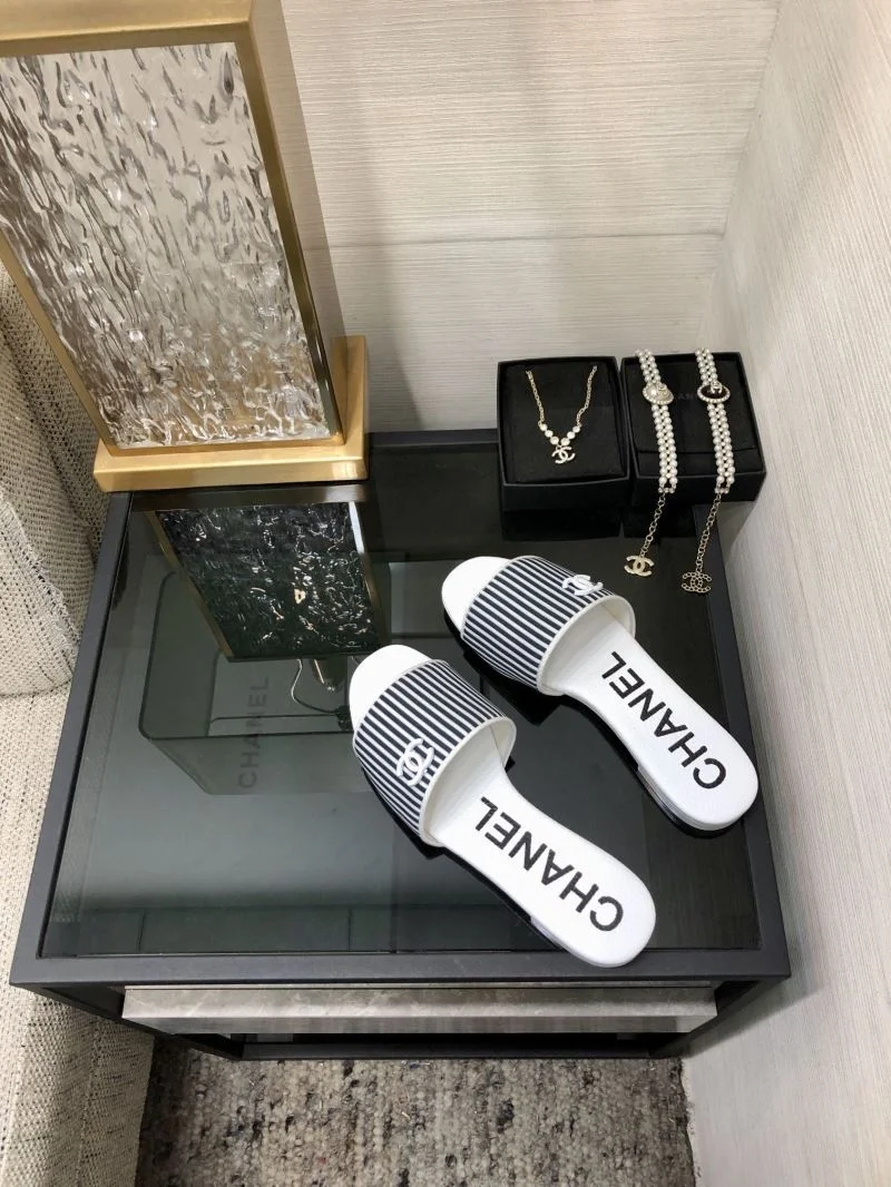 Sophisticated Chanel Slippers 17721
