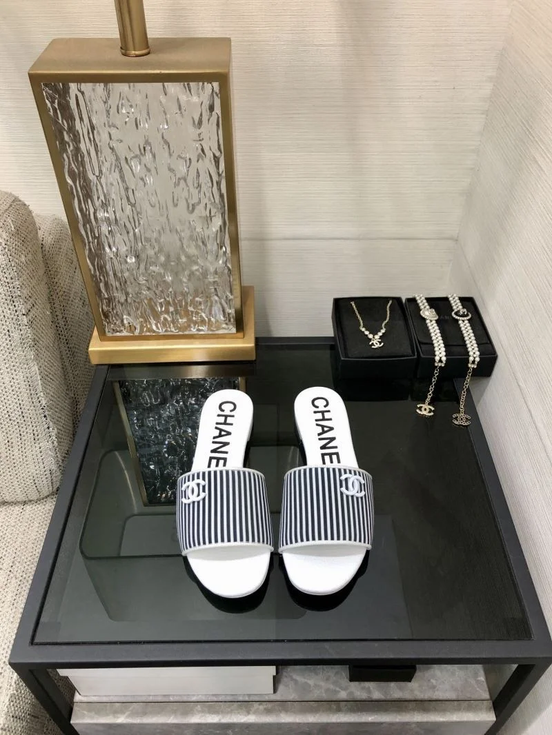 Sophisticated Chanel Slippers 17721