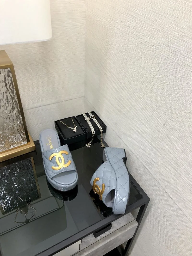 Functional Chanel Slippers 17580