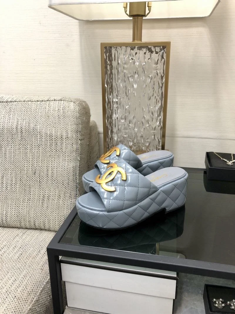 Functional Chanel Slippers 17580