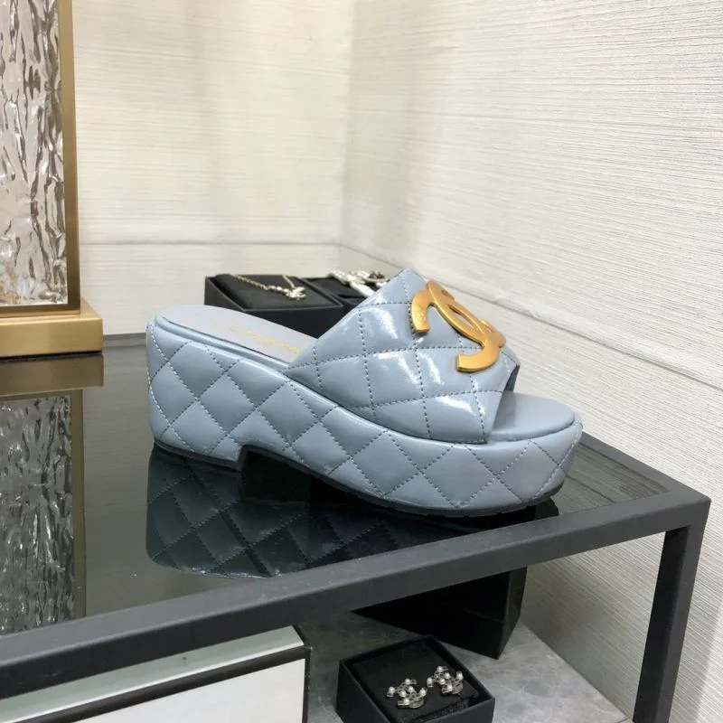 Functional Chanel Slippers 17580