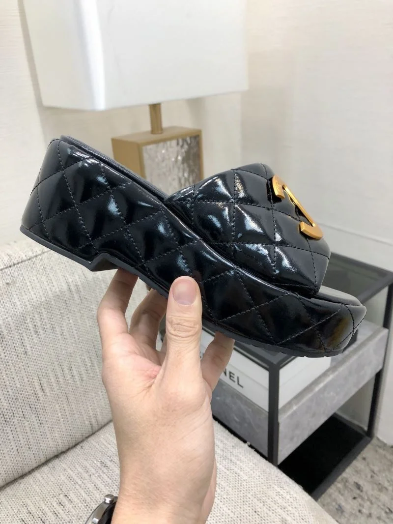FlexibleFit Chanel Slippers 17569