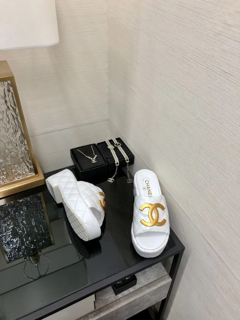 Comfortable Chanel Slippers 17568