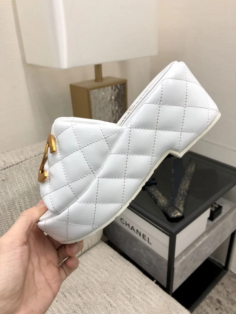 Comfortable Chanel Slippers 17568