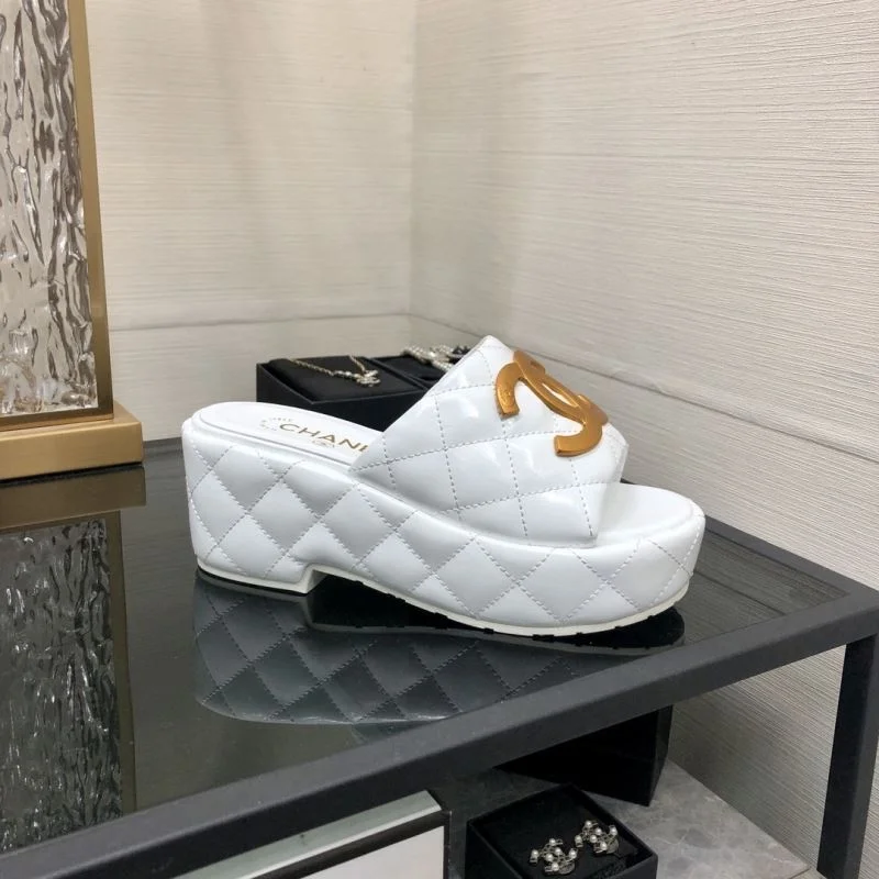 Comfortable Chanel Slippers 17568