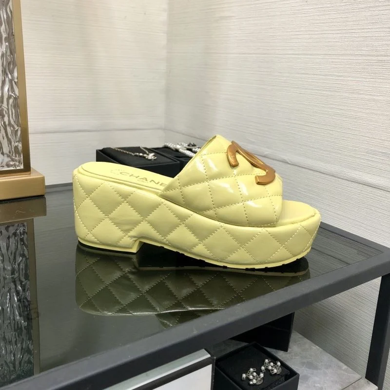 Chanel Slippers Stylish 17571