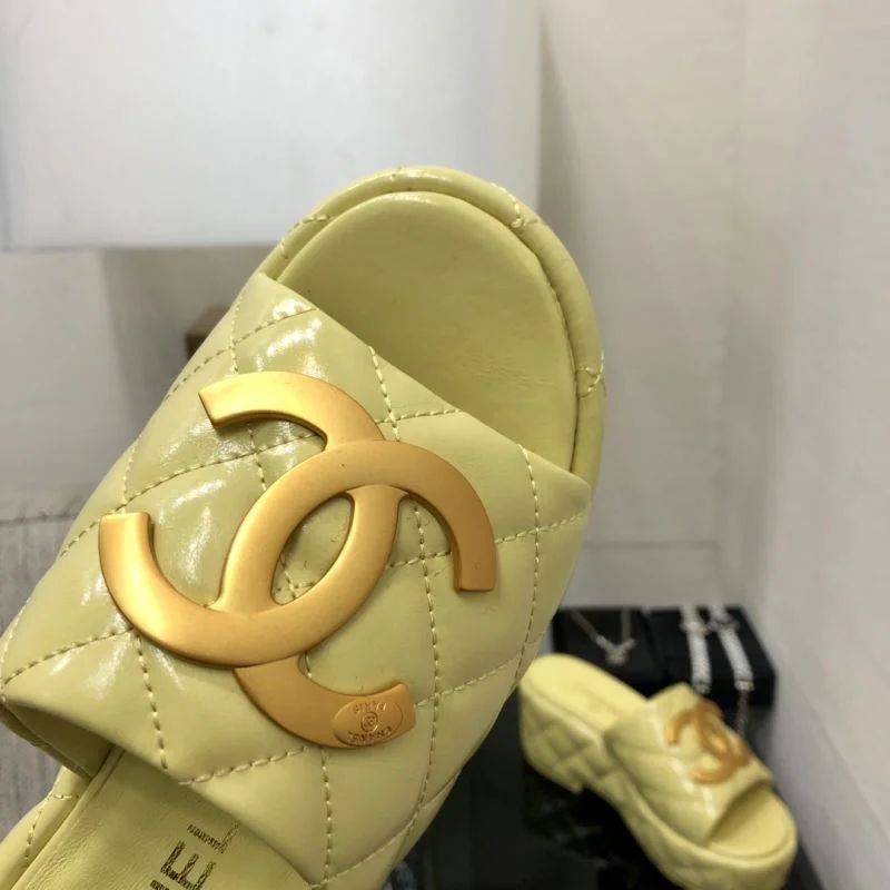 Chanel Slippers Stylish 17571