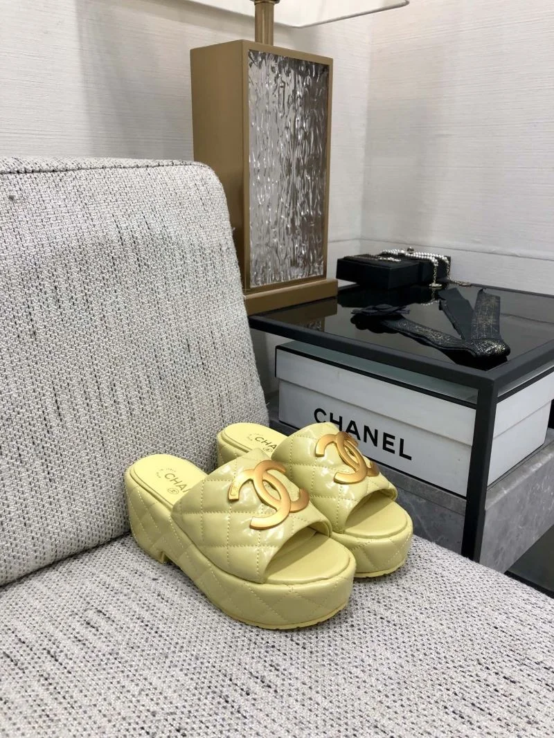 Chanel Slippers Stylish 17571