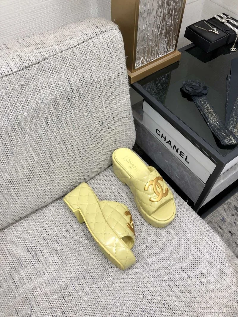 Chanel Slippers Stylish 17571