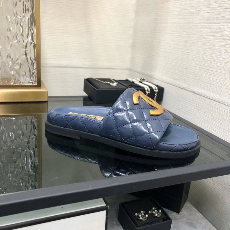 Chanel Slippers Elegant 17564