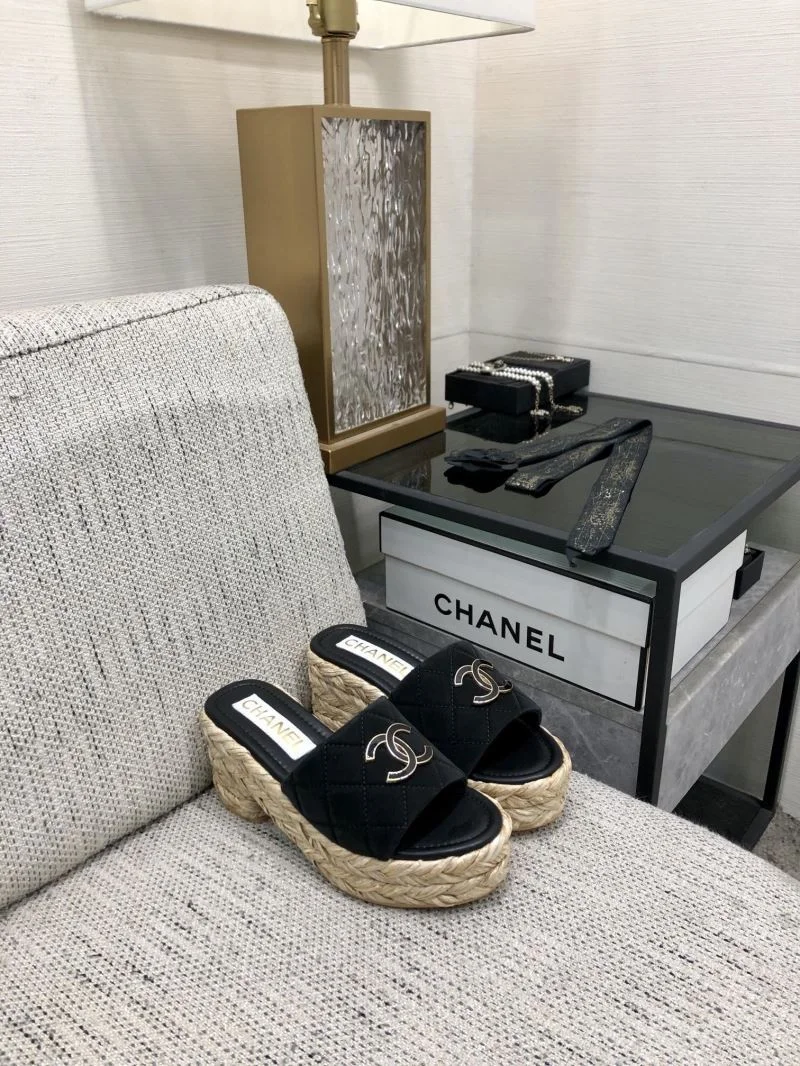 Chanel Slippers Neat 17565