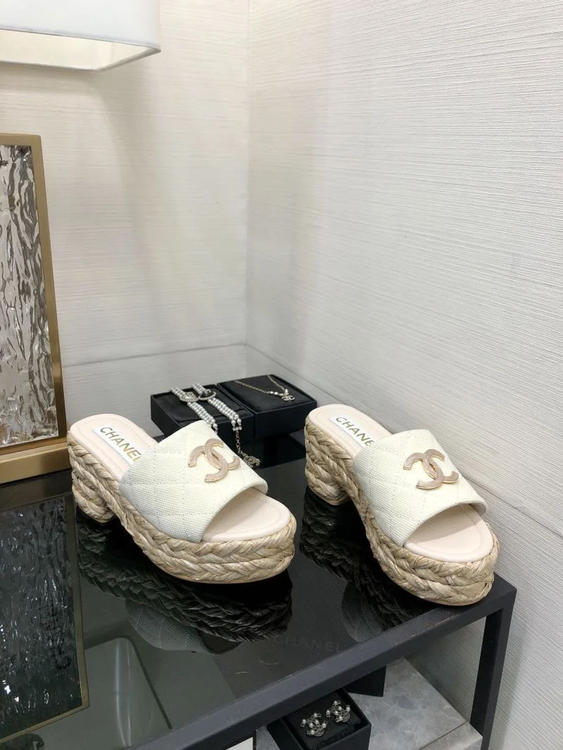 StreetReady Chanel Slippers 17557