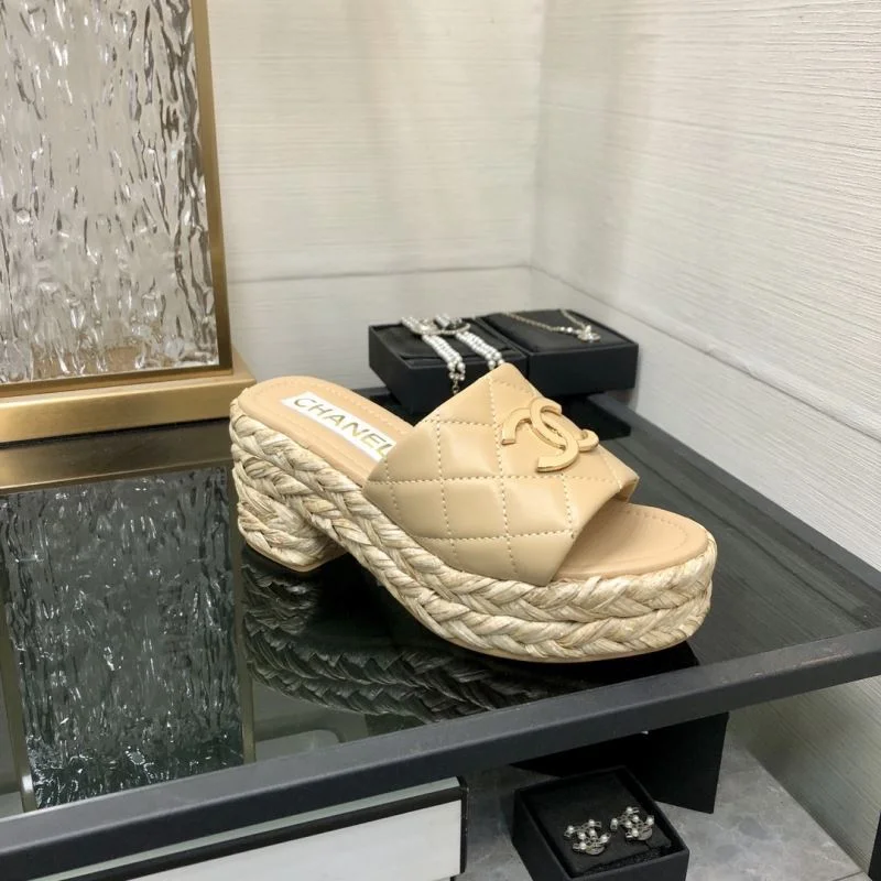 Stylish Chanel Slippers 17563