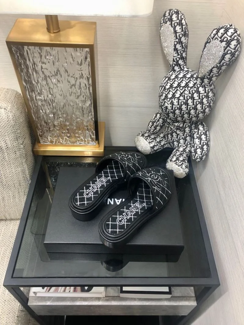 Chanel Slippers DailyWear 17541