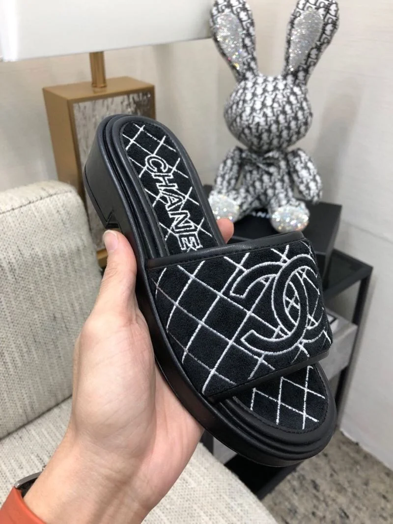 Chanel Slippers DailyWear 17541