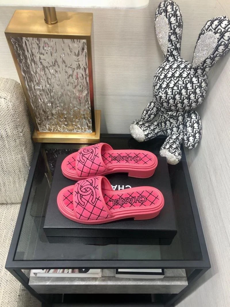 SunProtective Chanel Slippers 17549