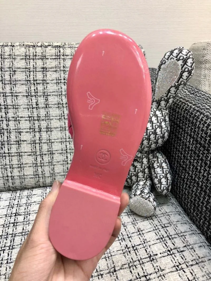 SunProtective Chanel Slippers 17549