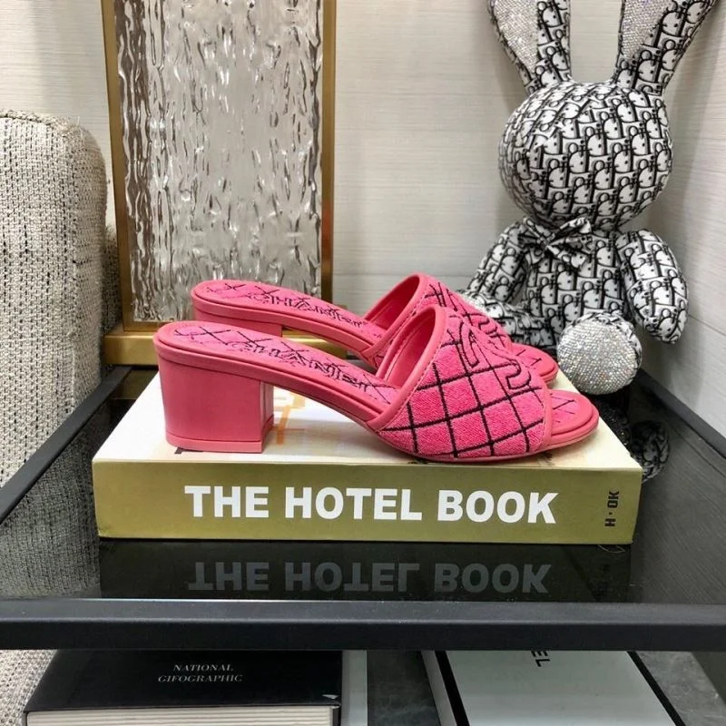 Resilient Chanel Slippers 17556
