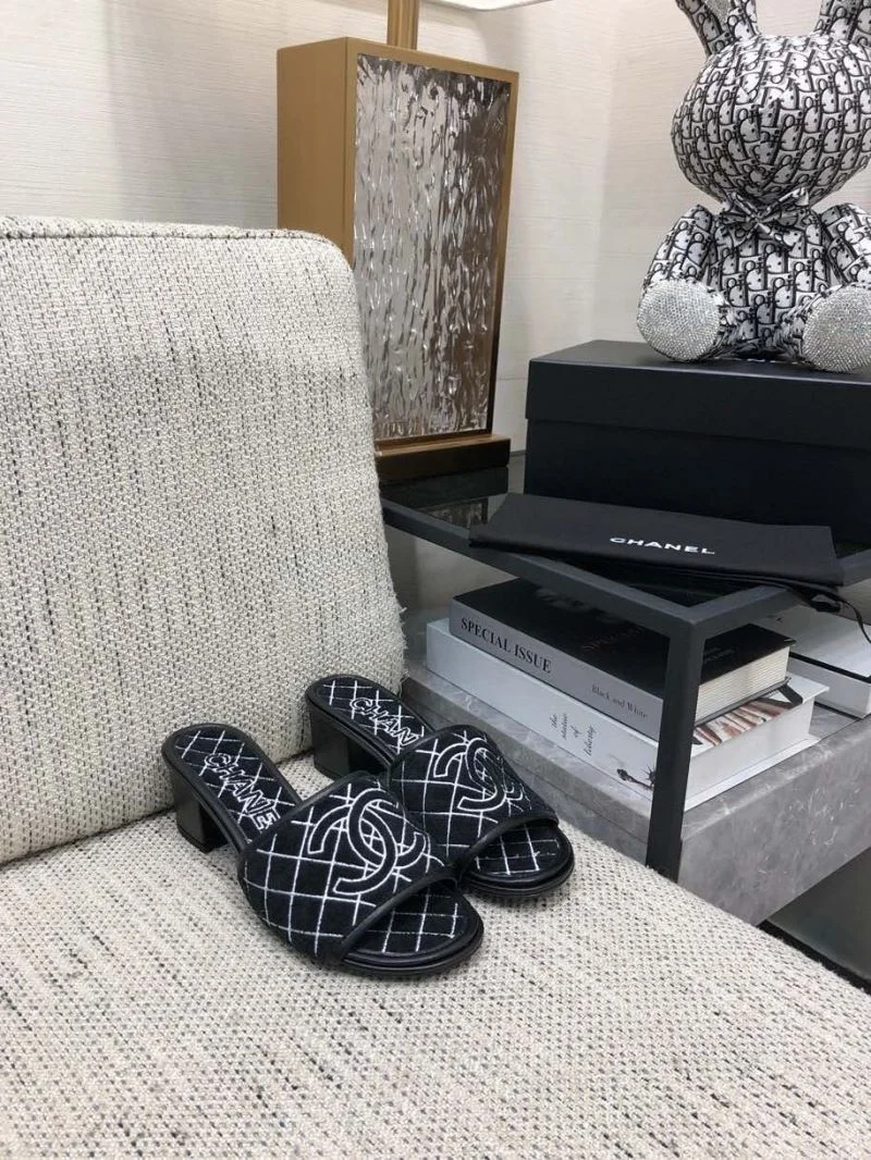 Comfortable Chanel Slippers 17552