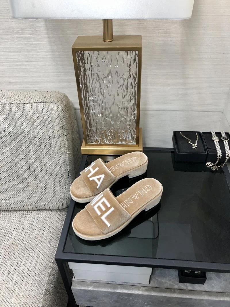 WaterResistant Chanel Slippers 17537
