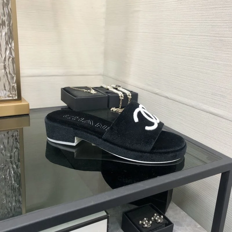 SmoothTexture Chanel Slippers 17533
