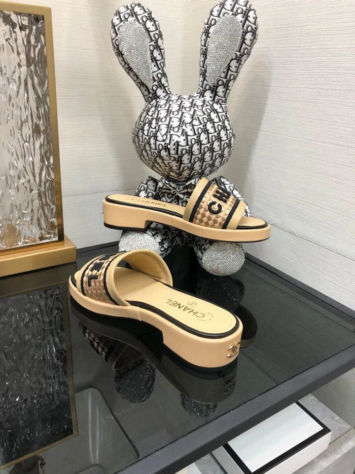 Chanel Slippers Durable 17587