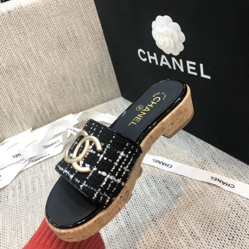Chanel Slippers Flexible 17521