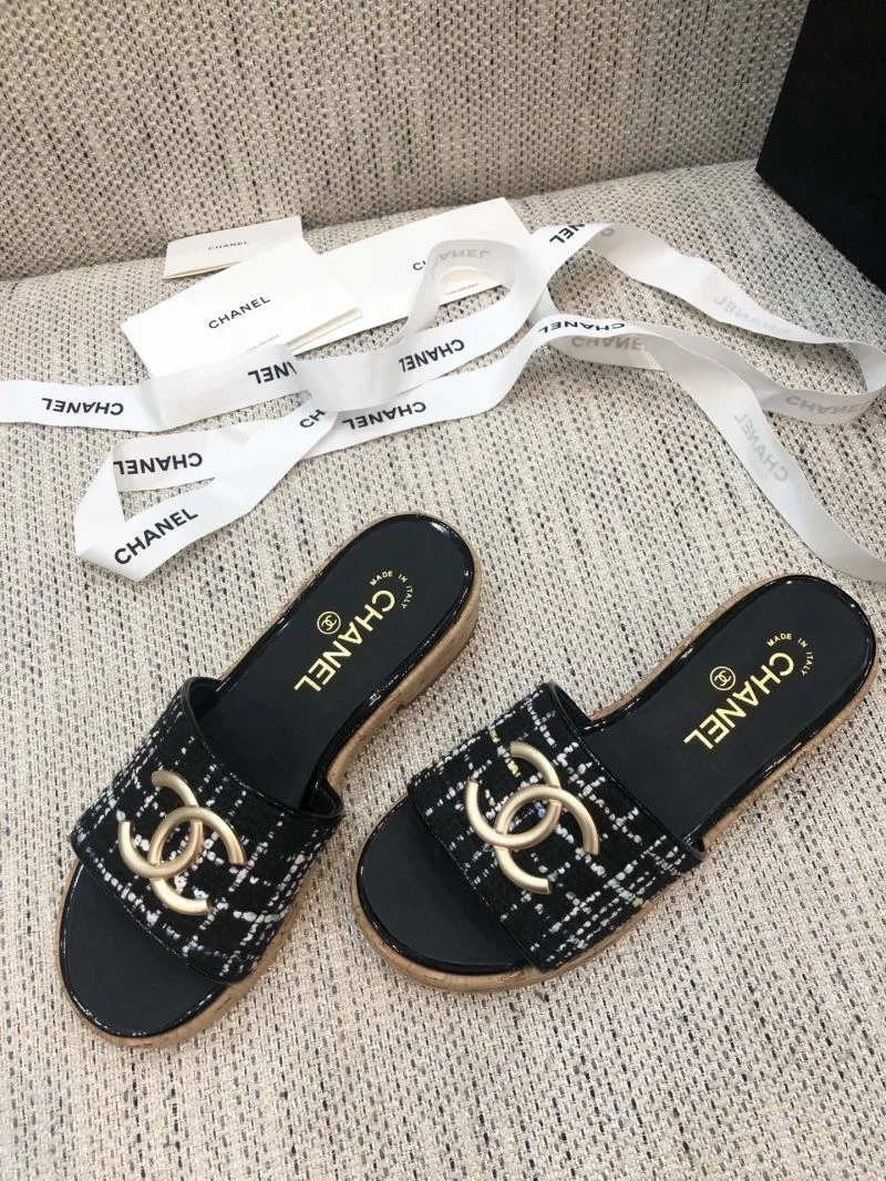Chanel Slippers Flexible 17521