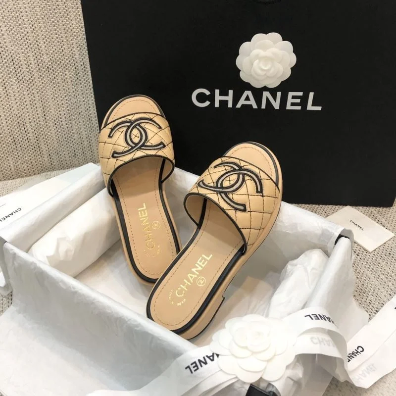 Chanel Slippers Sophisticated 17506