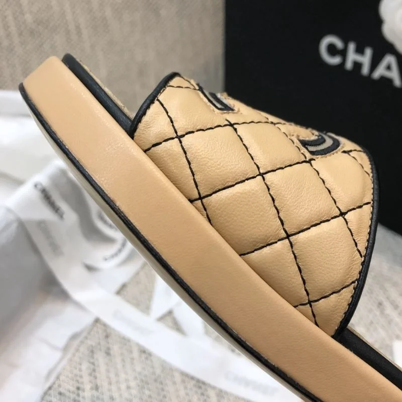 Chanel Slippers Sophisticated 17506