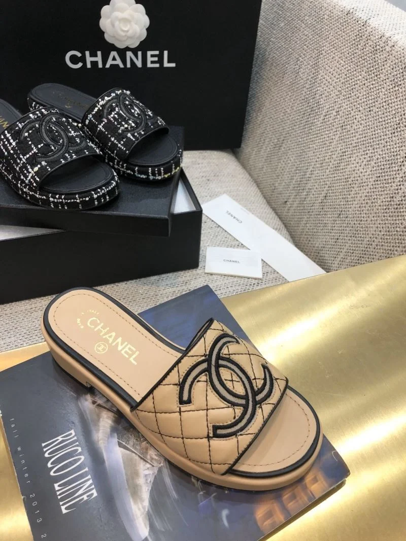 Chanel Slippers Sophisticated 17506