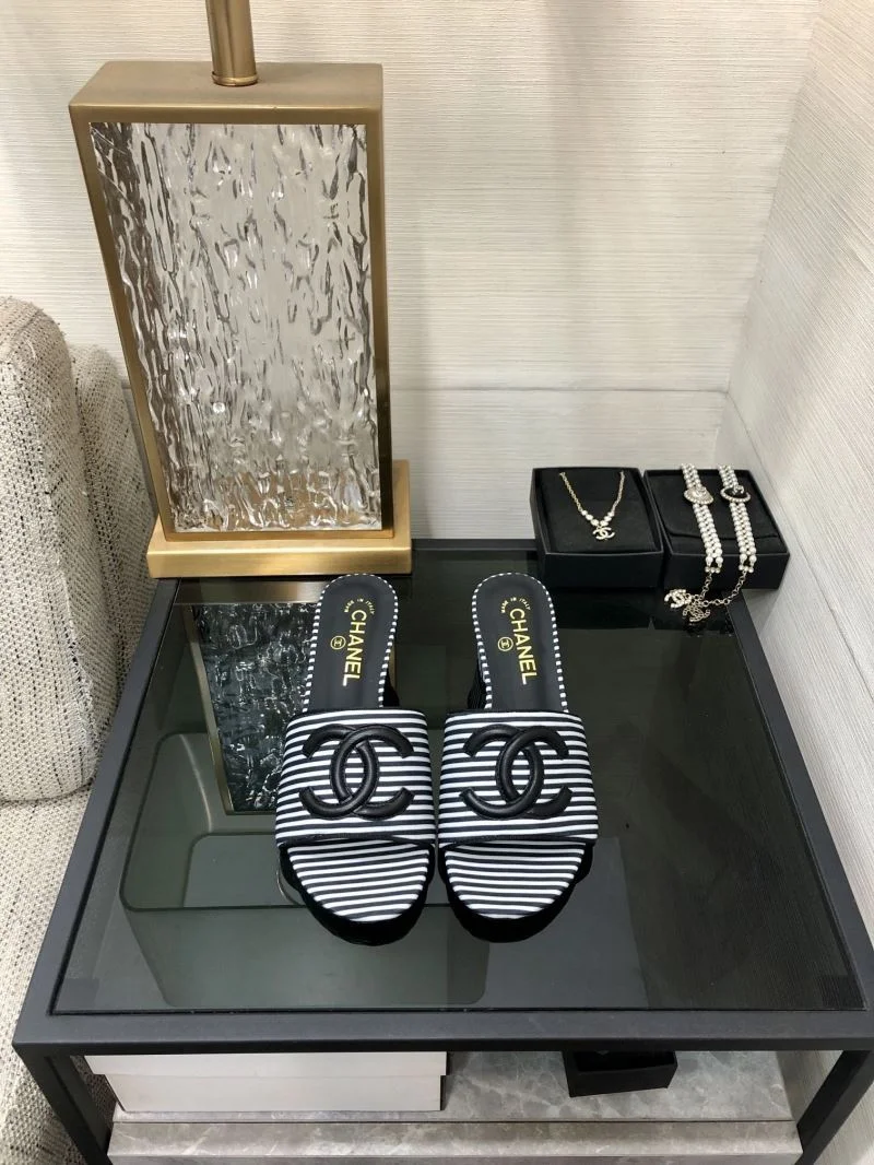 Chanel Slippers EasyMatch 17496