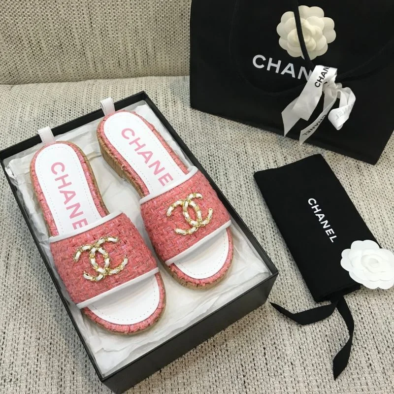 Chanel Slippers Unique 17486