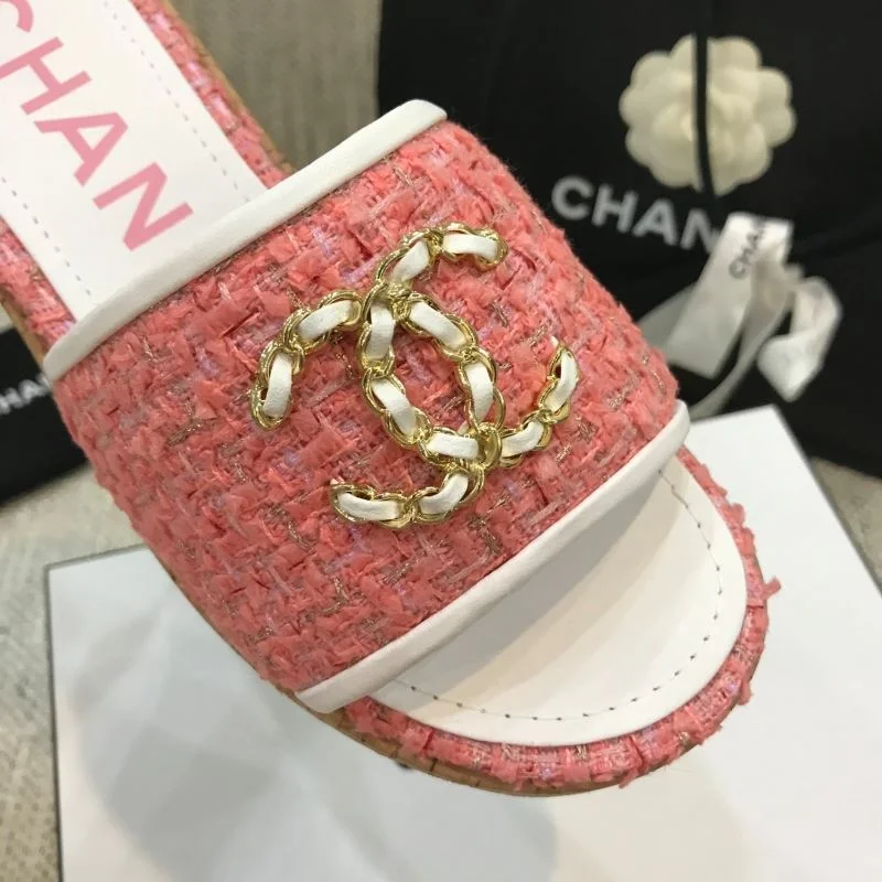 Chanel Slippers Unique 17486