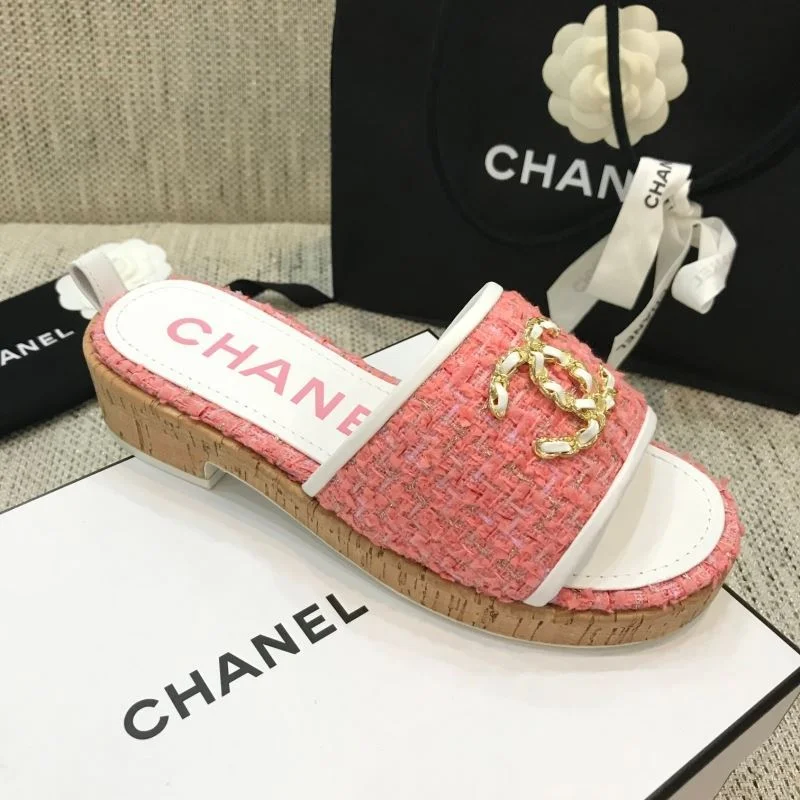 Chanel Slippers Unique 17486