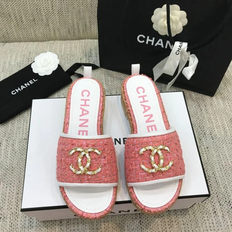 Chanel Slippers Unique 17486