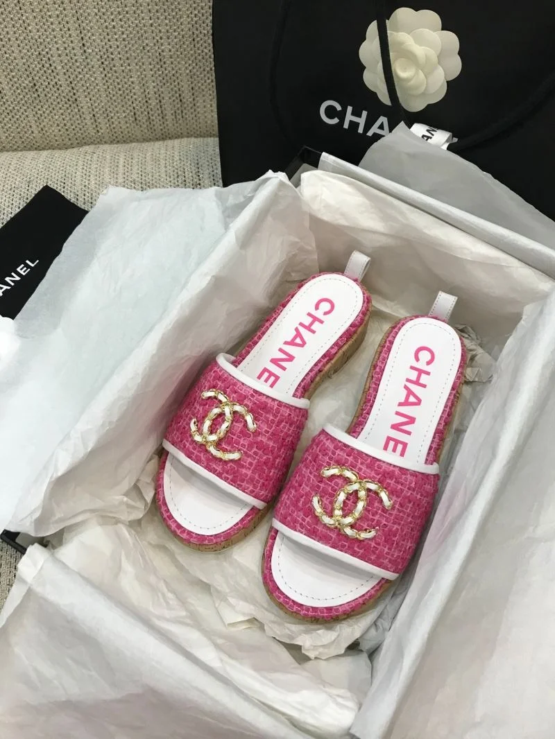 Premium Chanel Slippers 17475
