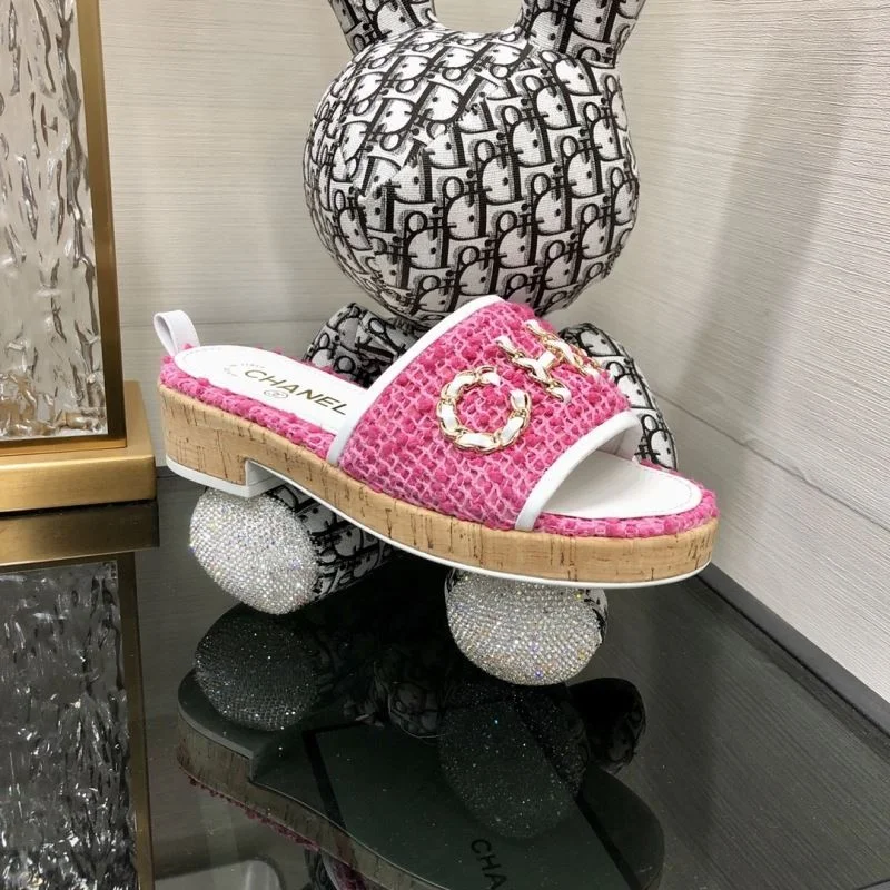 Chanel Slippers Elegant 17494