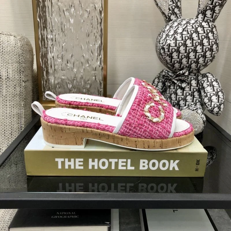 Chanel Slippers Elegant 17494