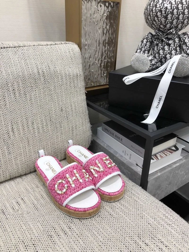 Chanel Slippers Elegant 17494