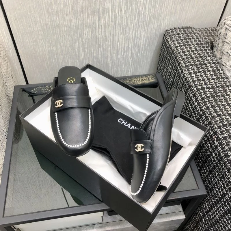 Durable Chanel Slippers 17479