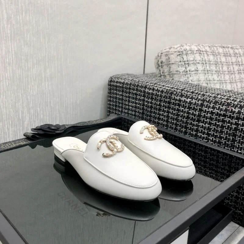 Chanel Slippers Attractive 17474