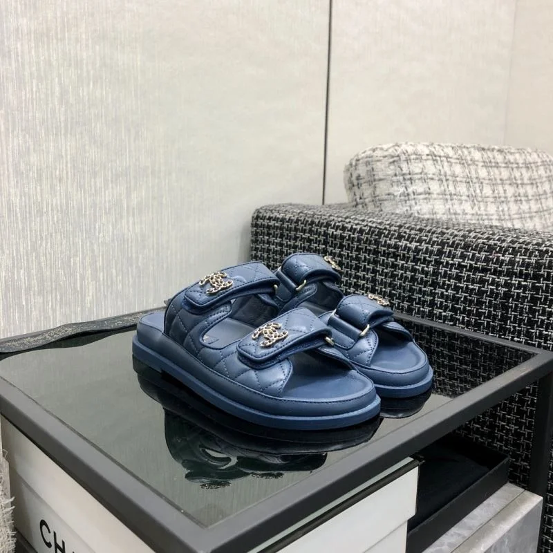 Minimalist Chanel Slippers 17458