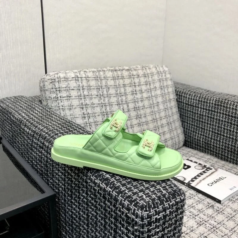 Chanel Slippers WellDesigned 17465