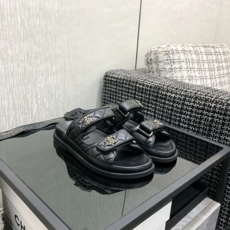 Chanel Slippers Flexible 17451