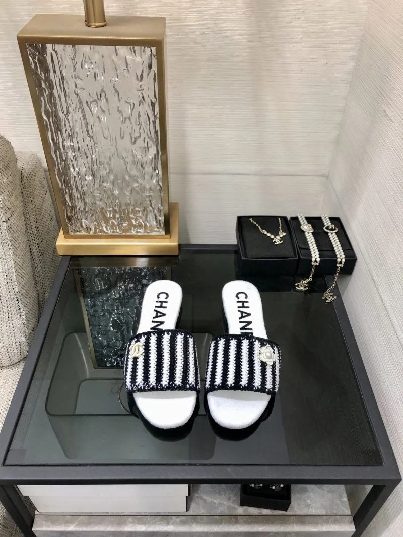 SmoothTexture Chanel Slippers 17444